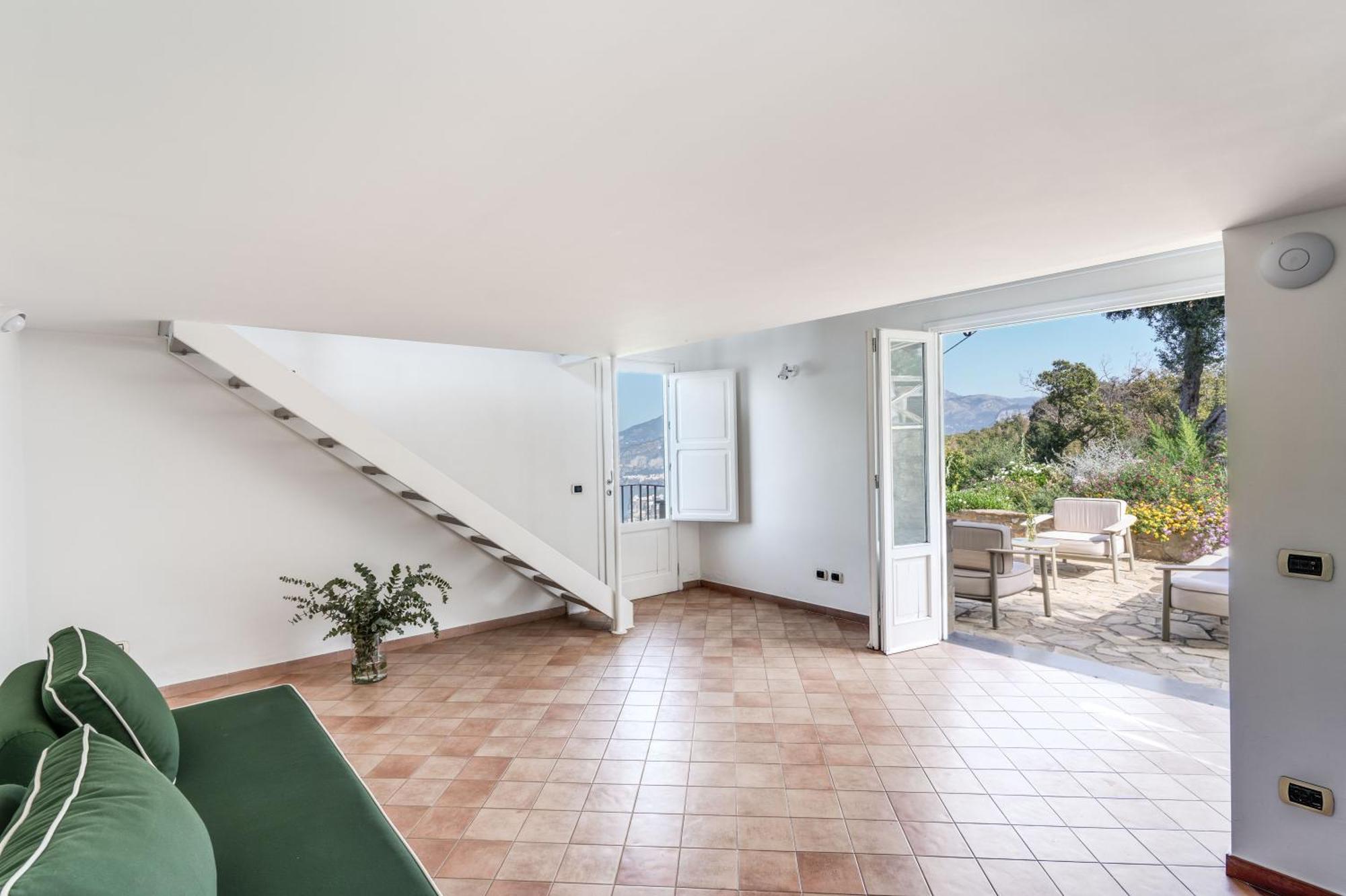 Villa Giulia Boutique Views Pool And Guest Services Sorrento Luaran gambar