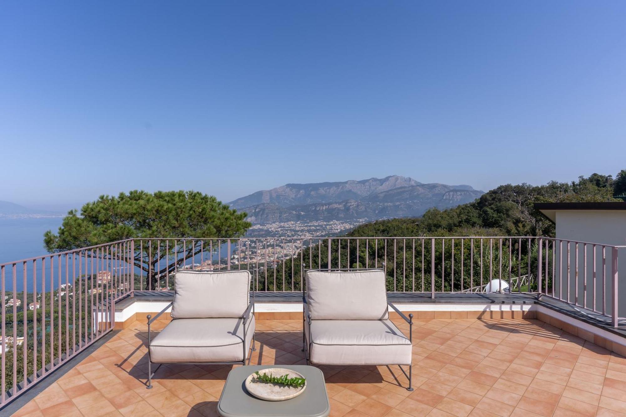 Villa Giulia Boutique Views Pool And Guest Services Sorrento Luaran gambar