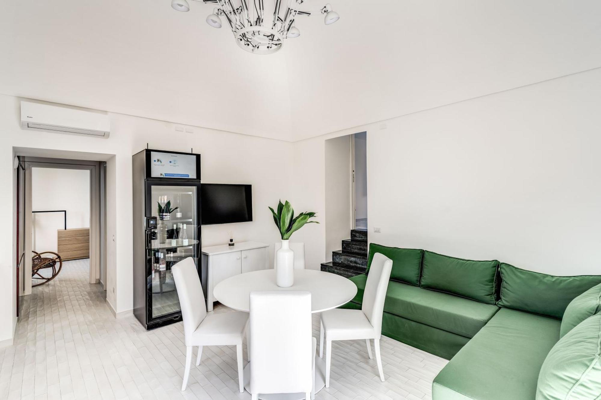 Villa Giulia Boutique Views Pool And Guest Services Sorrento Luaran gambar
