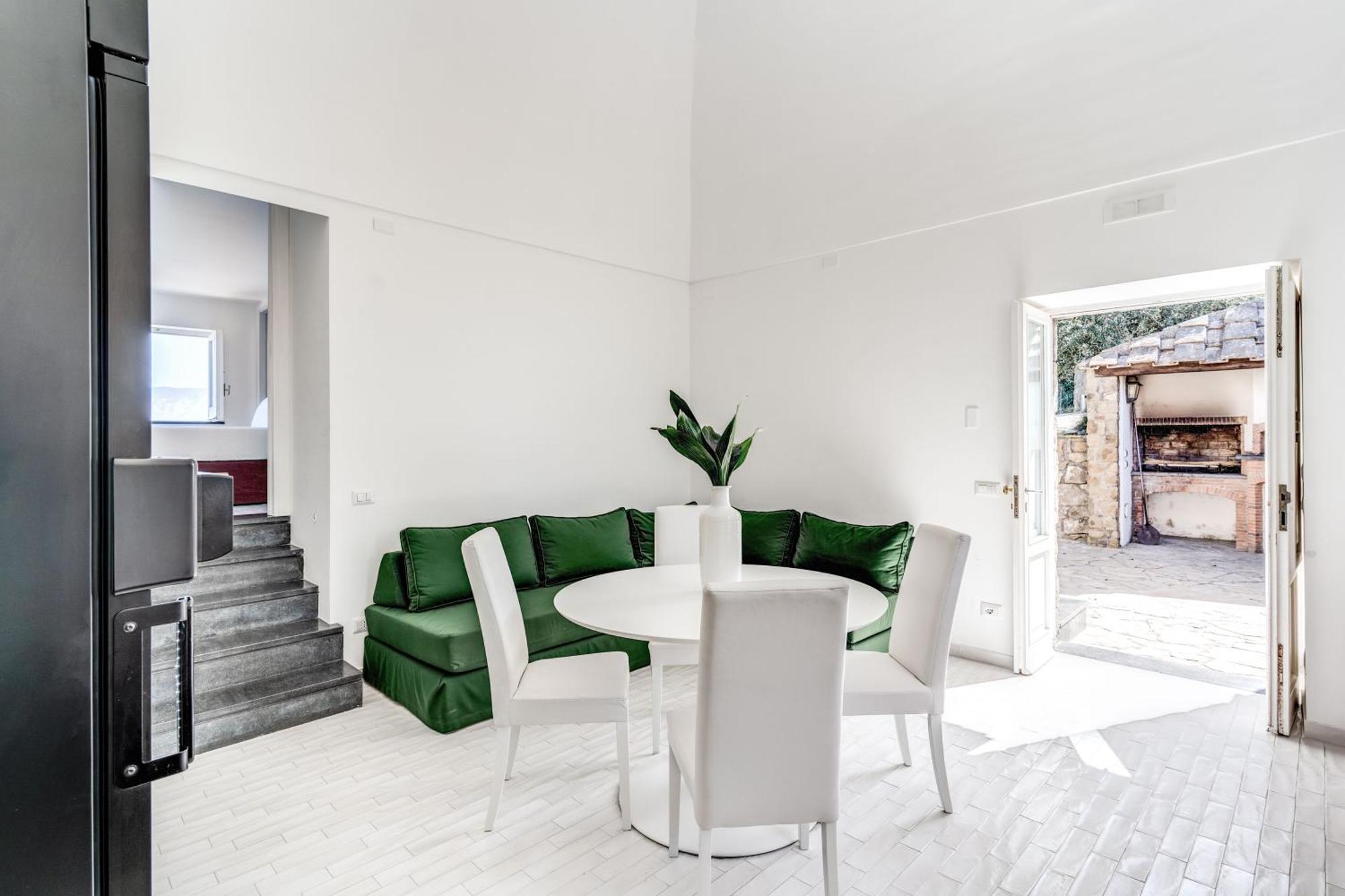 Villa Giulia Boutique Views Pool And Guest Services Sorrento Luaran gambar